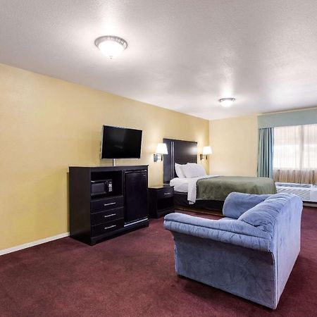 Quality Inn Airport Boise Exterior photo