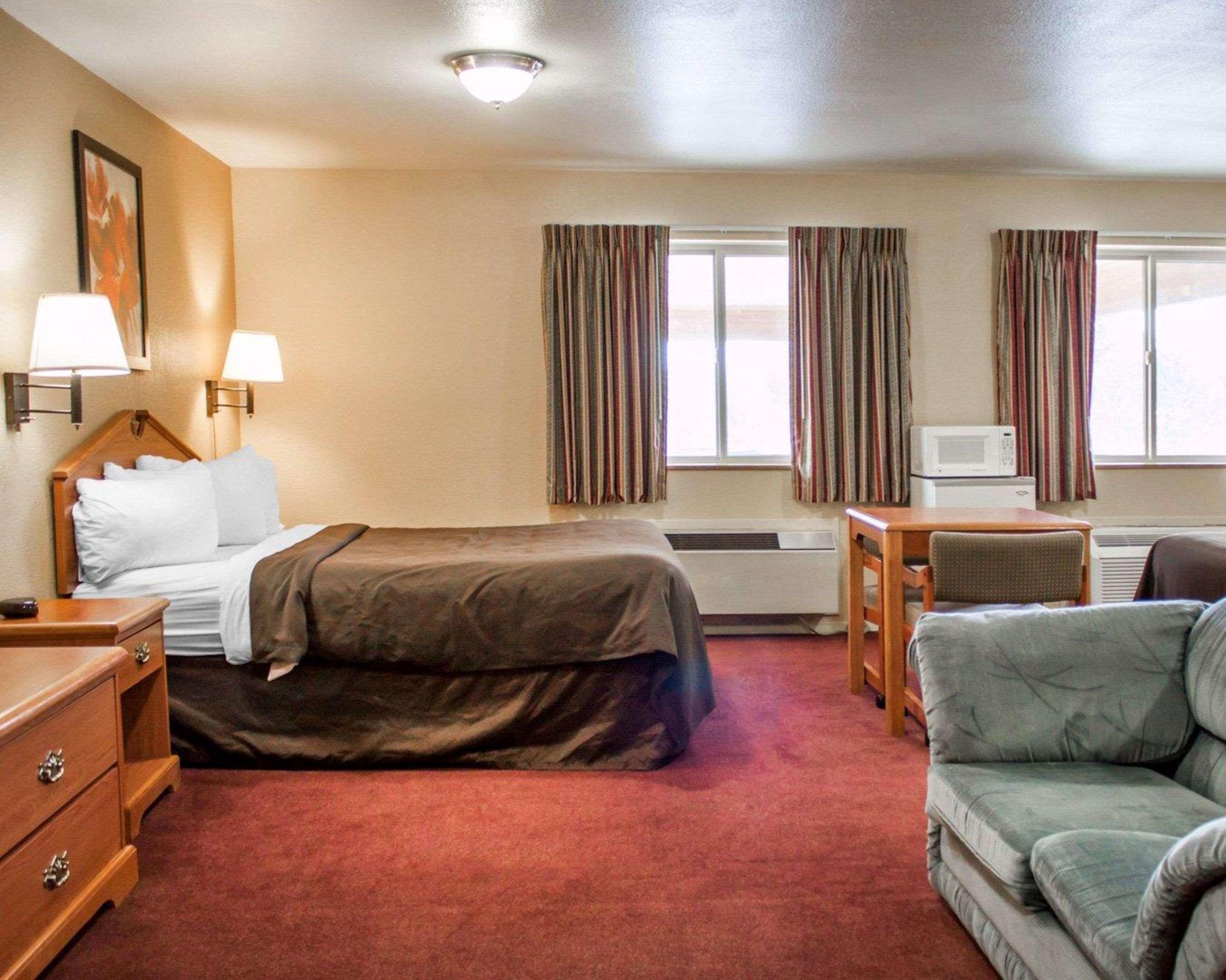 Quality Inn Airport Boise Exterior photo
